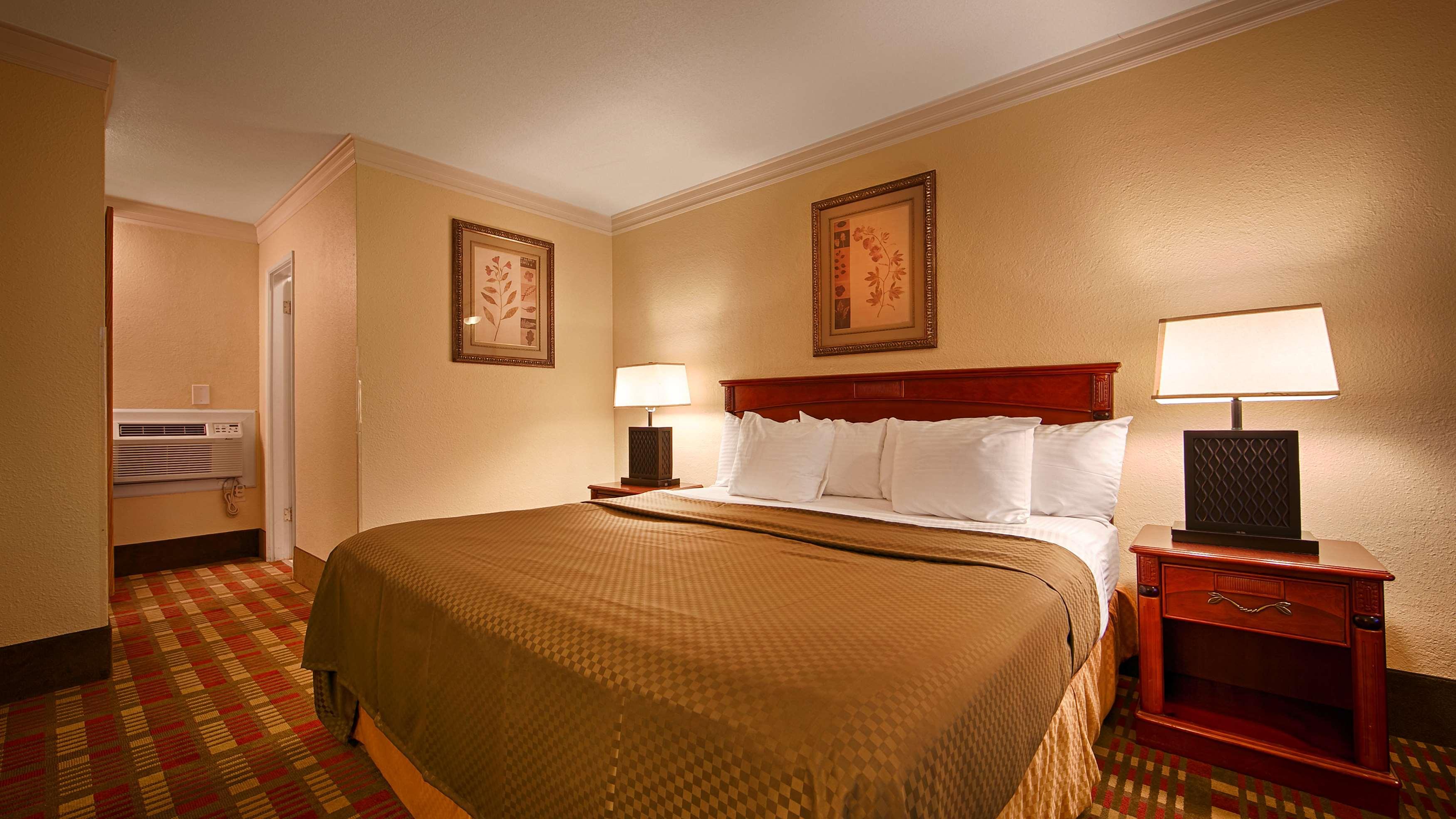 Best Western Garden Villa Inn Roseburg Ngoại thất bức ảnh