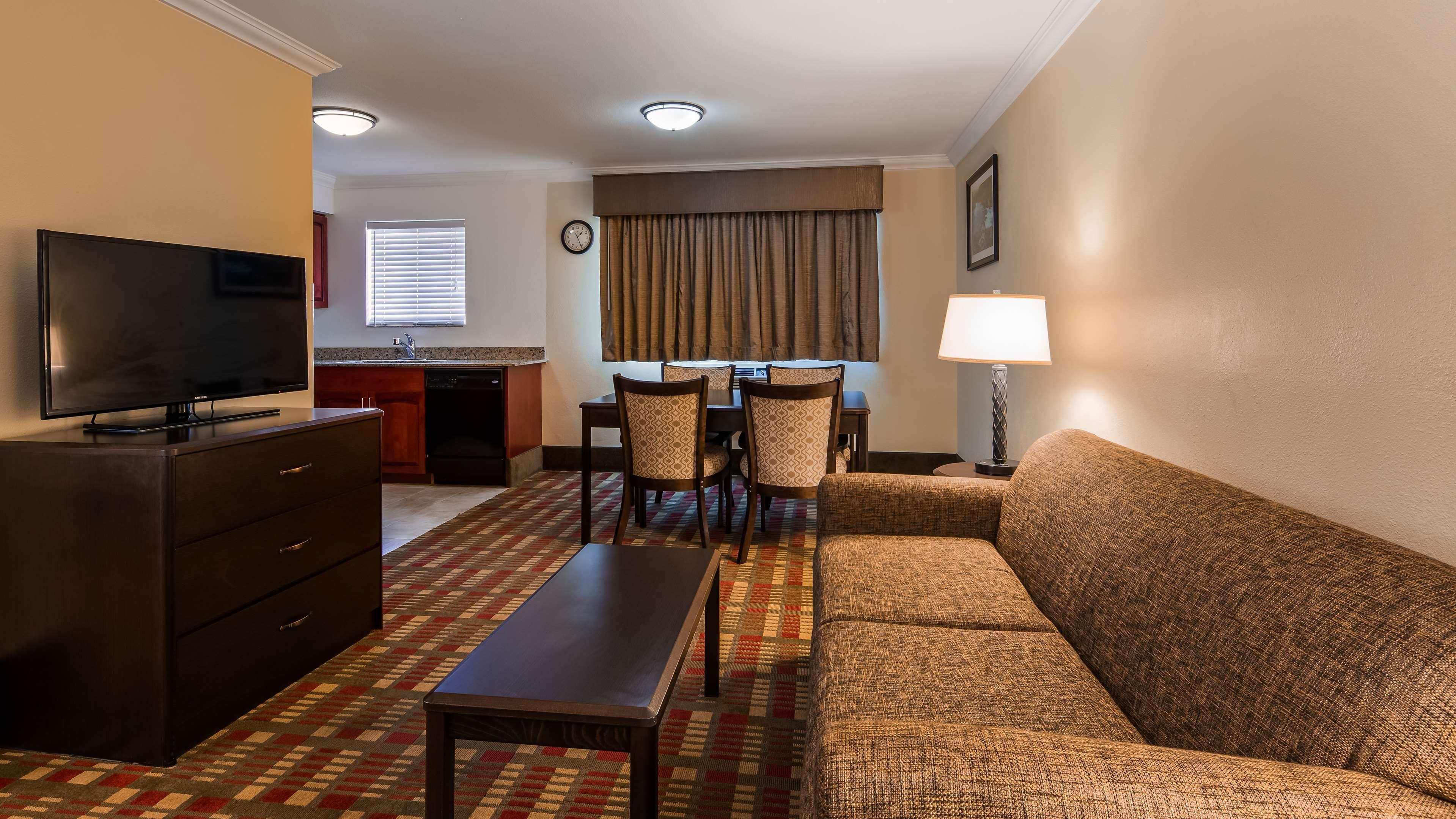 Best Western Garden Villa Inn Roseburg Ngoại thất bức ảnh