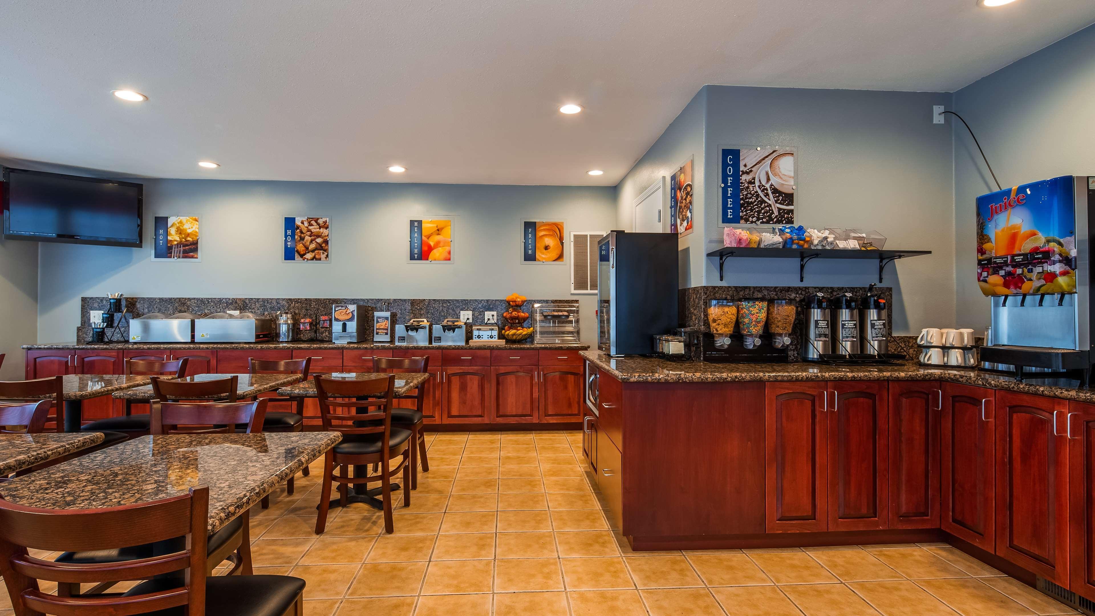 Best Western Garden Villa Inn Roseburg Ngoại thất bức ảnh